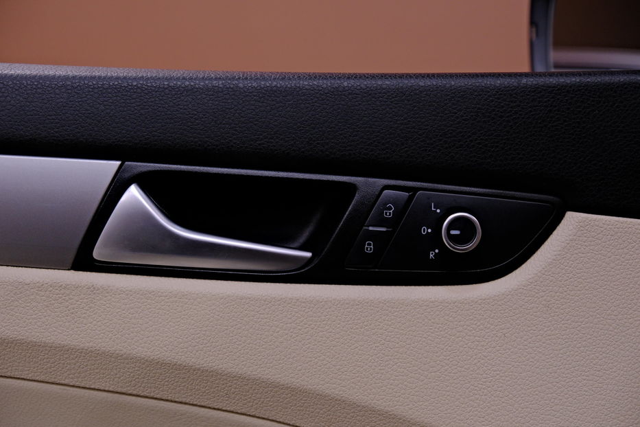 Продам Volkswagen Passat B7 NMS 2015 года в Одессе