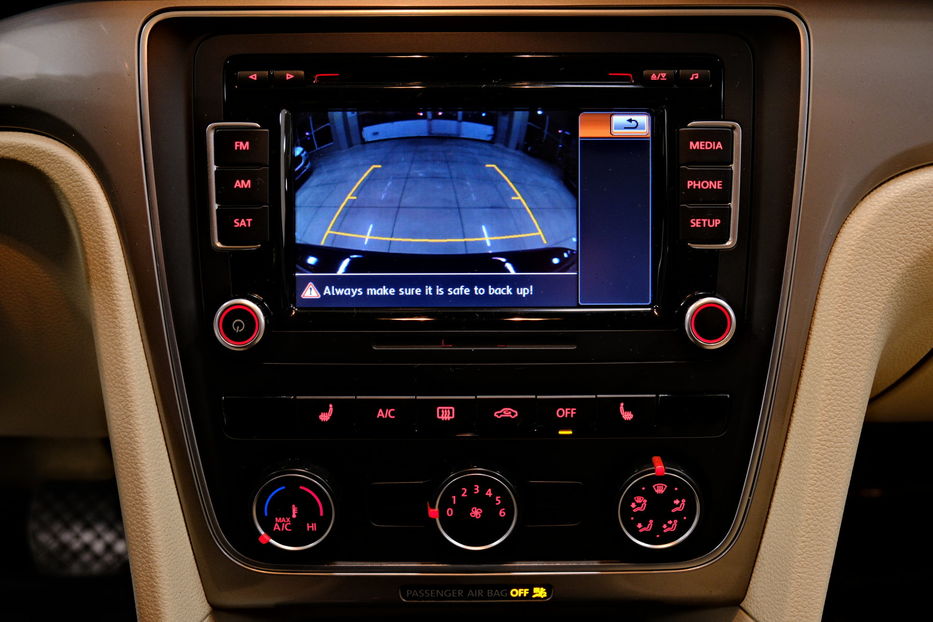 Продам Volkswagen Passat B7 NMS 2015 года в Одессе