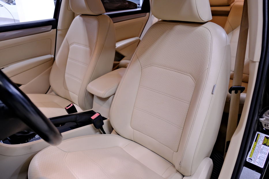 Продам Volkswagen Passat B7 NMS 2015 года в Одессе