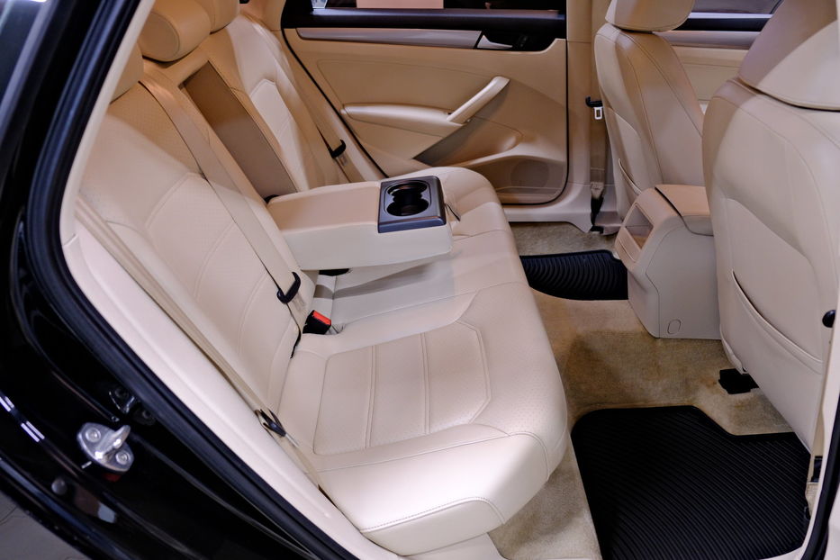 Продам Volkswagen Passat B7 NMS 2015 года в Одессе