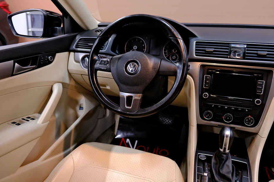 Продам Volkswagen Passat B7 NMS 2015 года в Одессе