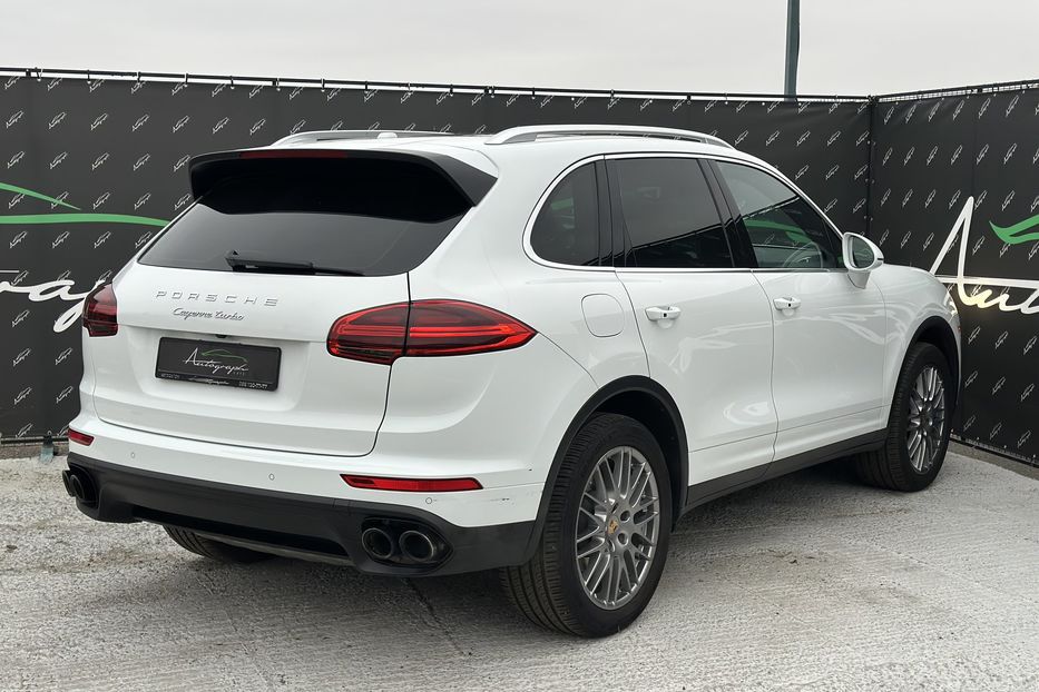 Продам Porsche Cayenne S 2016 года в Киеве