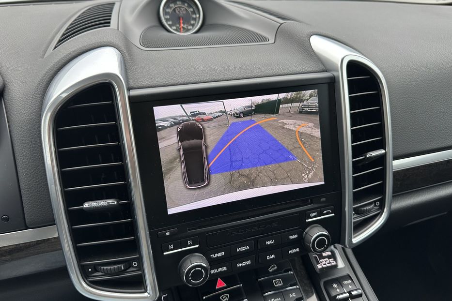 Продам Porsche Cayenne S 2016 года в Киеве