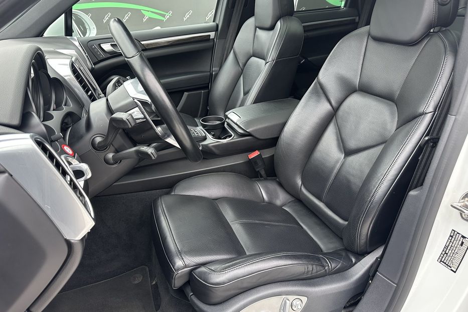 Продам Porsche Cayenne S 2016 года в Киеве