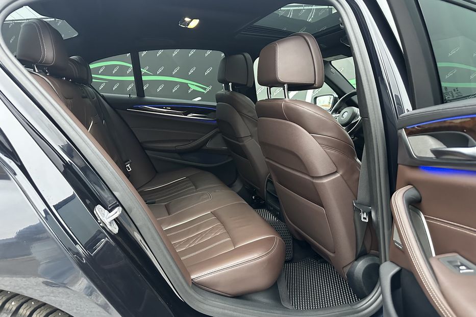 Продам BMW 530 E Plug in Hybrid 2018 года в Киеве