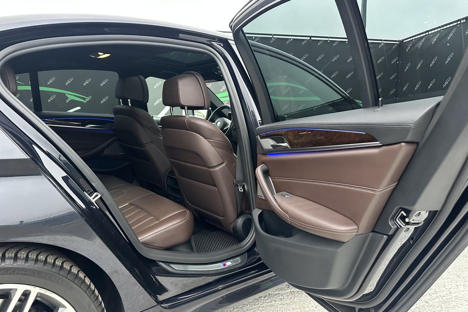 Продам BMW 530 E Plug in Hybrid 2018 года в Киеве