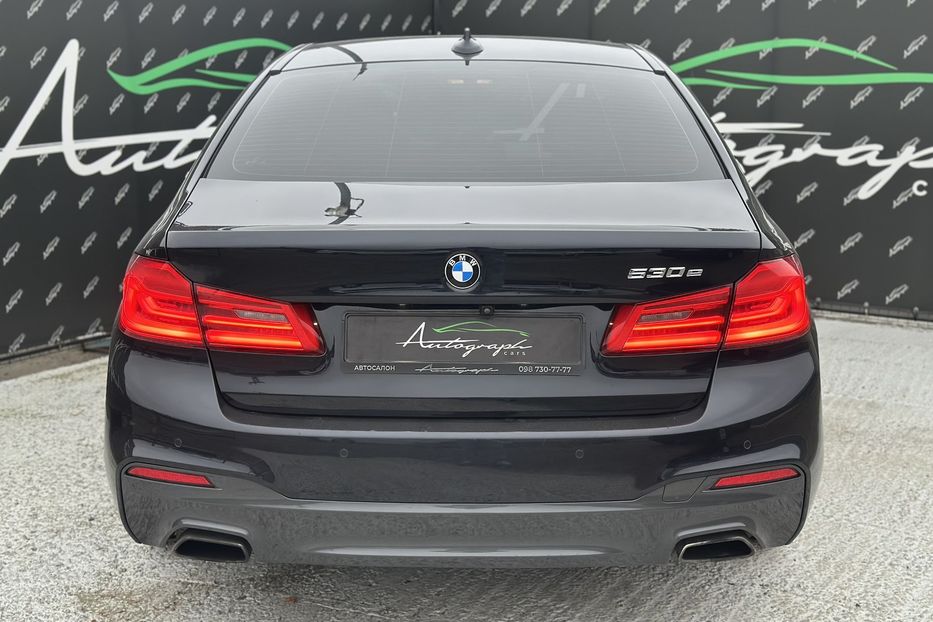 Продам BMW 530 E Plug in Hybrid 2018 года в Киеве