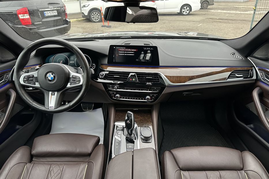 Продам BMW 530 E Plug in Hybrid 2018 года в Киеве