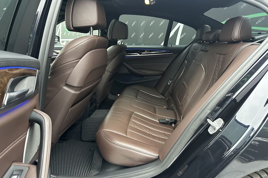 Продам BMW 530 E Plug in Hybrid 2018 года в Киеве