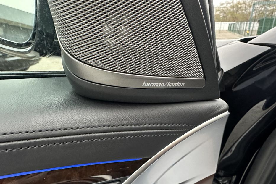 Продам BMW 530 E Plug in Hybrid 2018 года в Киеве