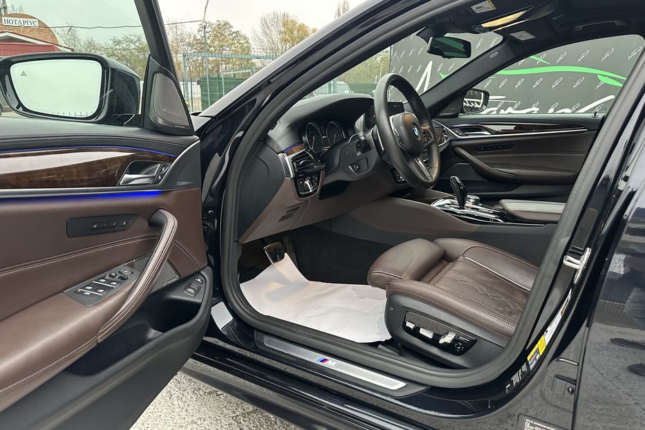 Продам BMW 530 E Plug in Hybrid 2018 года в Киеве