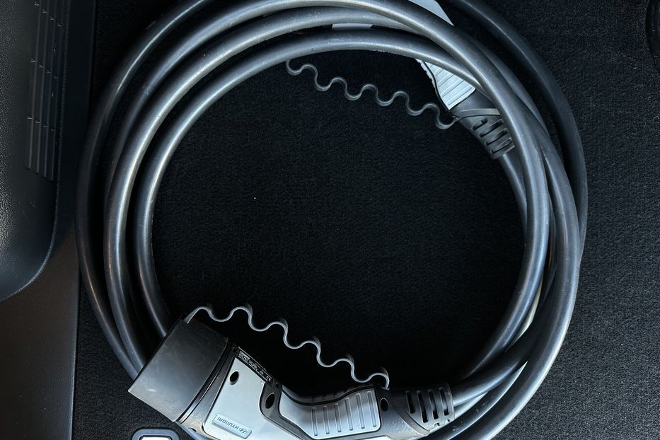 Продам Hyundai Kona 64кВт Проекція Підігрів сидінь 2022 года в Львове