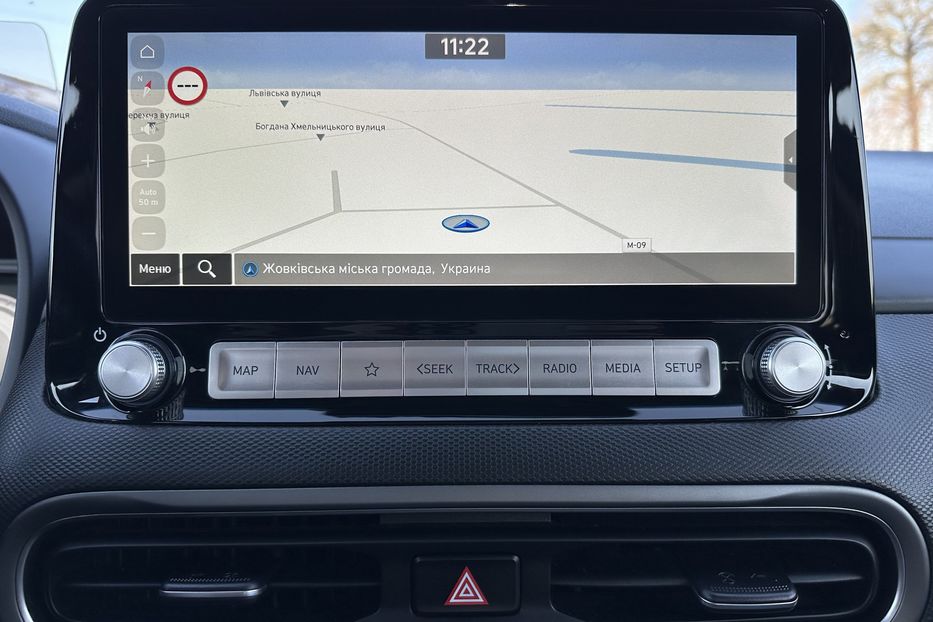 Продам Hyundai Kona 64кВт Проекція Підігрів сидінь 2022 года в Львове