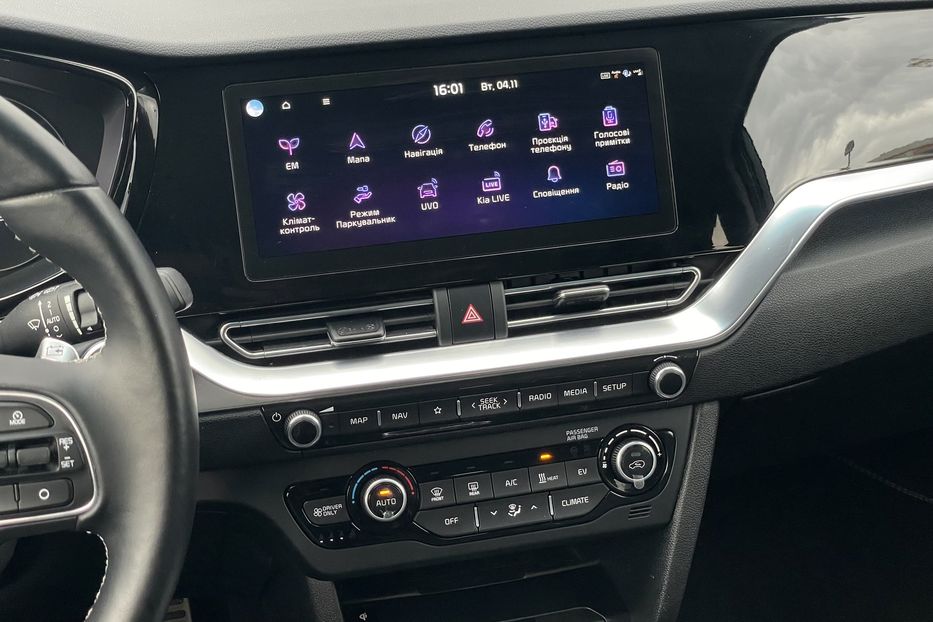 Продам Kia Niro 64 kw м.Львів 2021 года в Львове