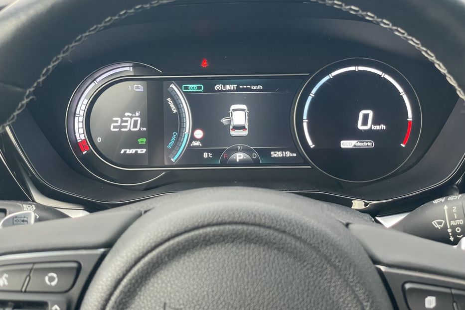 Продам Kia Niro 64 kw м.Львів 2021 года в Львове