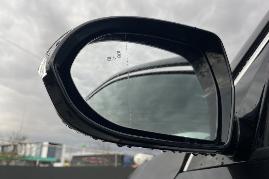 Продам Kia Niro 64 kw м.Львів 2021 года в Львове