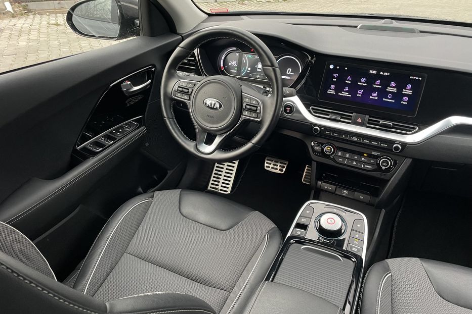 Продам Kia Niro 64 kw м.Львів 2021 года в Львове