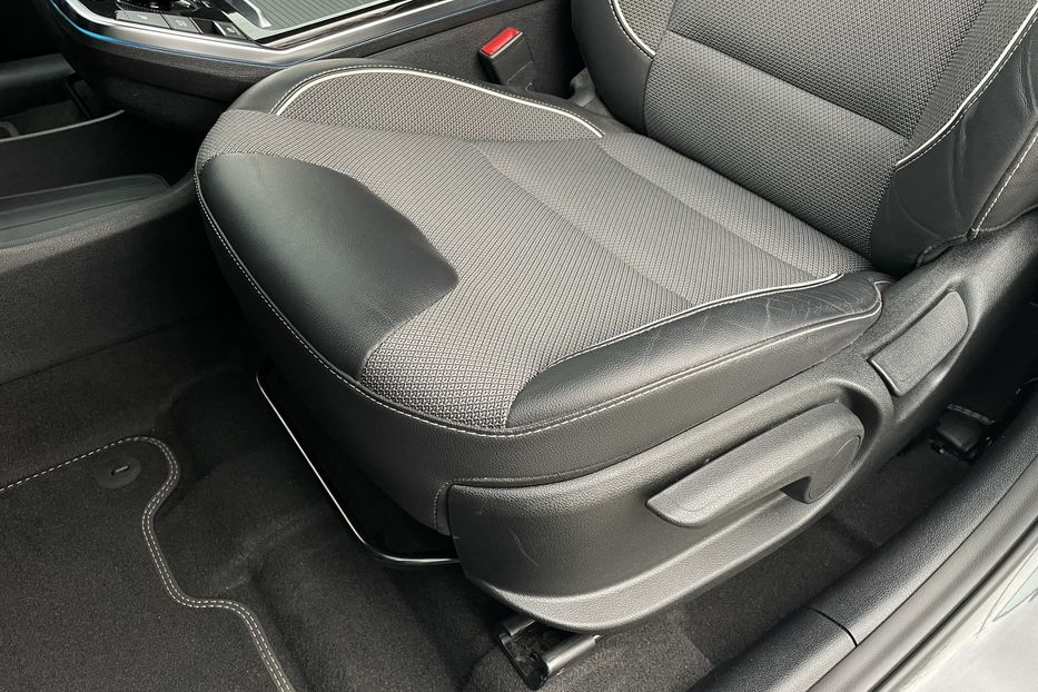 Продам Kia Niro 64 kw м.Львів 2021 года в Львове