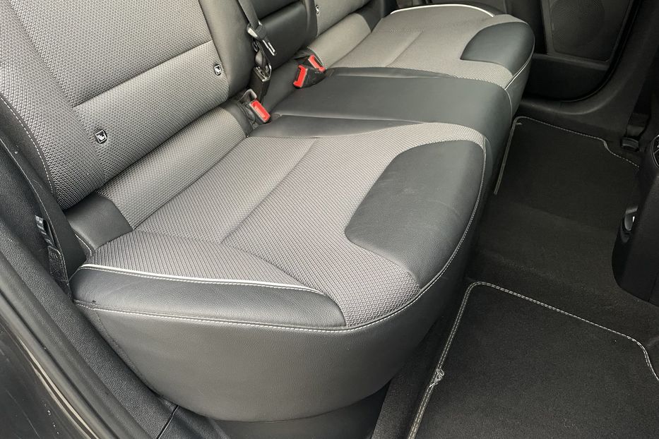 Продам Kia Niro 64 kw м.Львів 2021 года в Львове