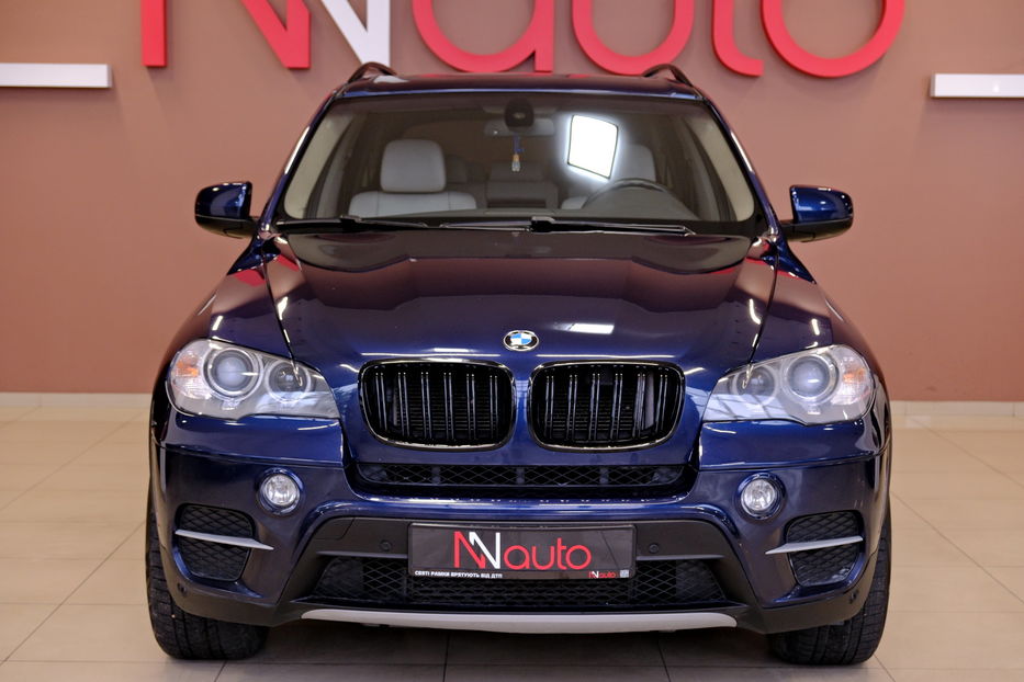 Продам BMW X5 2012 года в Одессе