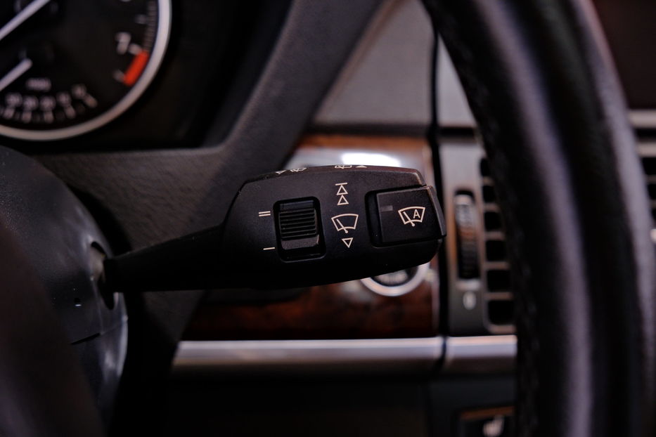 Продам BMW X5 2012 года в Одессе