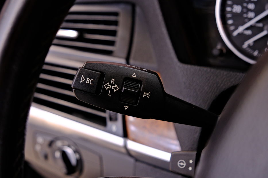 Продам BMW X5 2012 года в Одессе