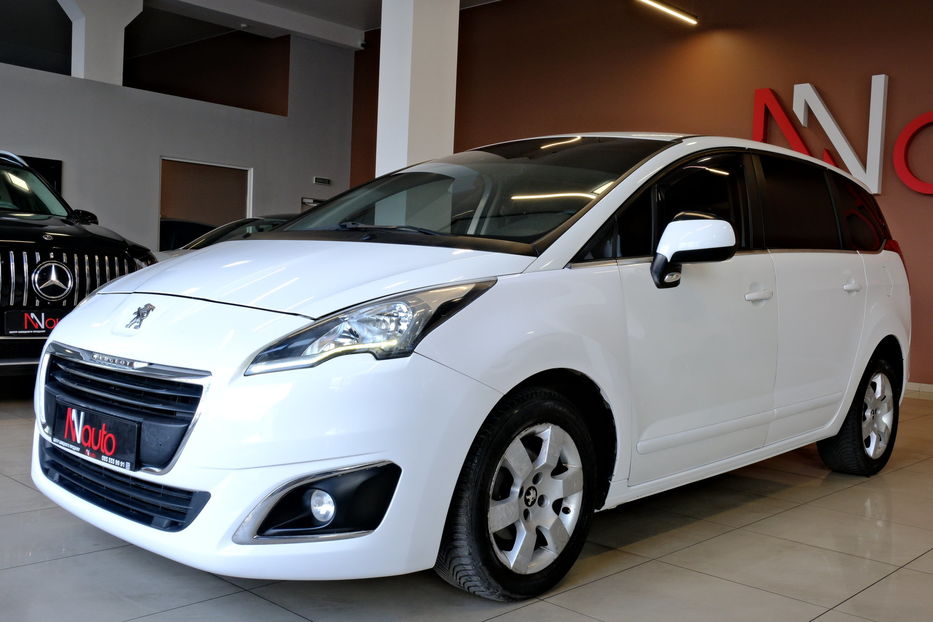 Продам Peugeot 5008 2014 года в Одессе