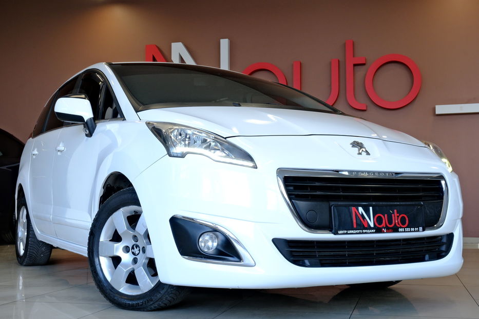 Продам Peugeot 5008 2014 года в Одессе