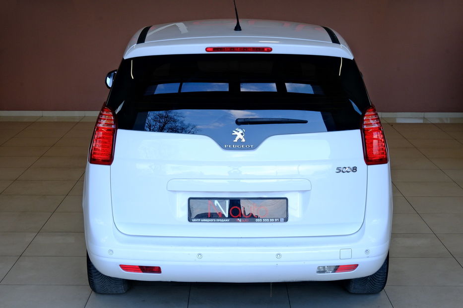 Продам Peugeot 5008 2014 года в Одессе