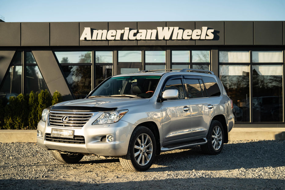 Продам Lexus LX 570 2008 года в Черновцах