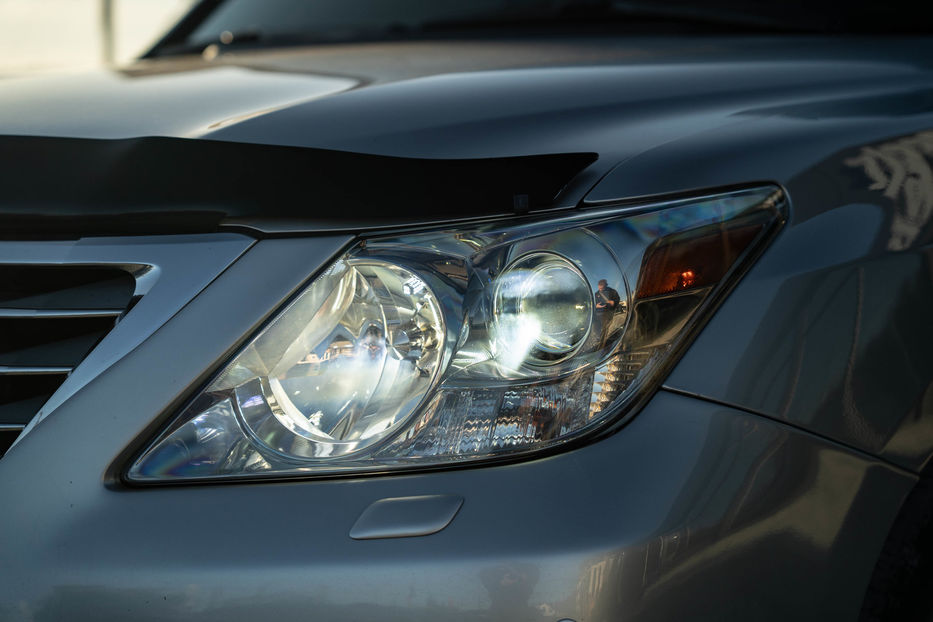 Продам Lexus LX 570 2008 года в Черновцах