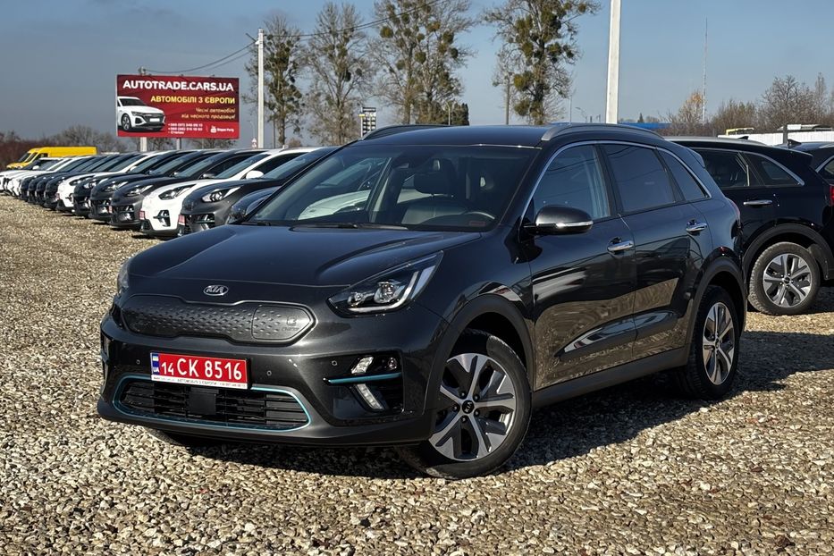 Продам Kia Niro 64 kw м.Львів 2021 года в Львове