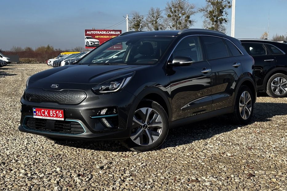 Продам Kia Niro 64 kw м.Львів 2021 года в Львове