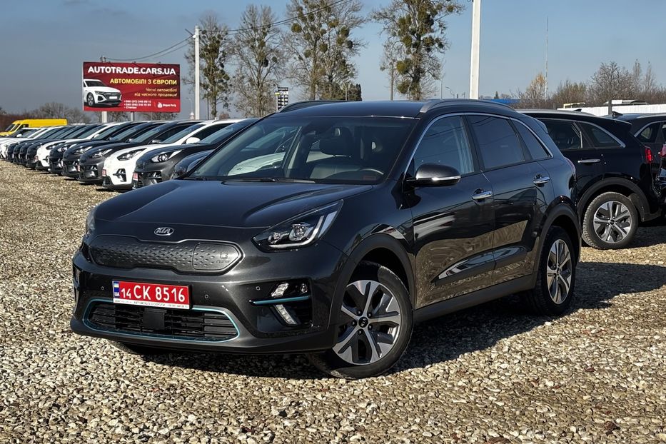 Продам Kia Niro 64 kw м.Львів 2021 года в Львове