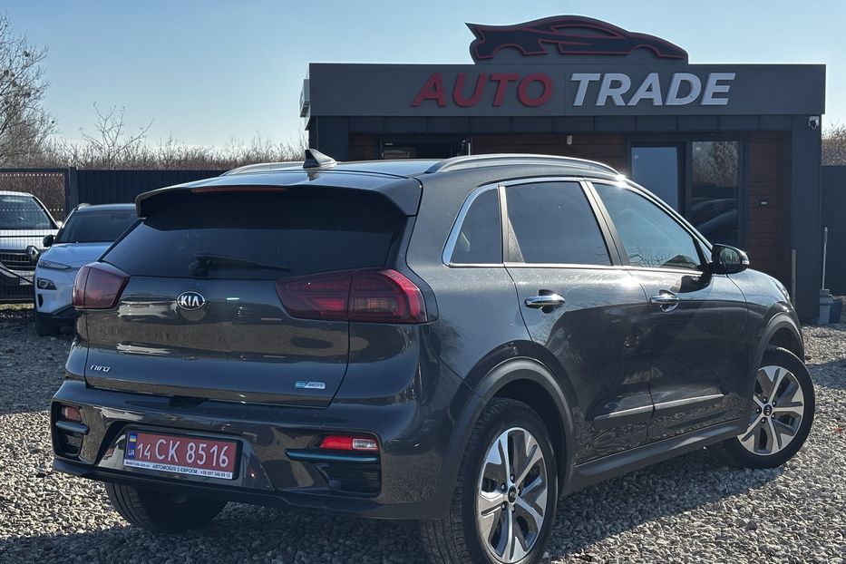 Продам Kia Niro 64 kw м.Львів 2021 года в Львове