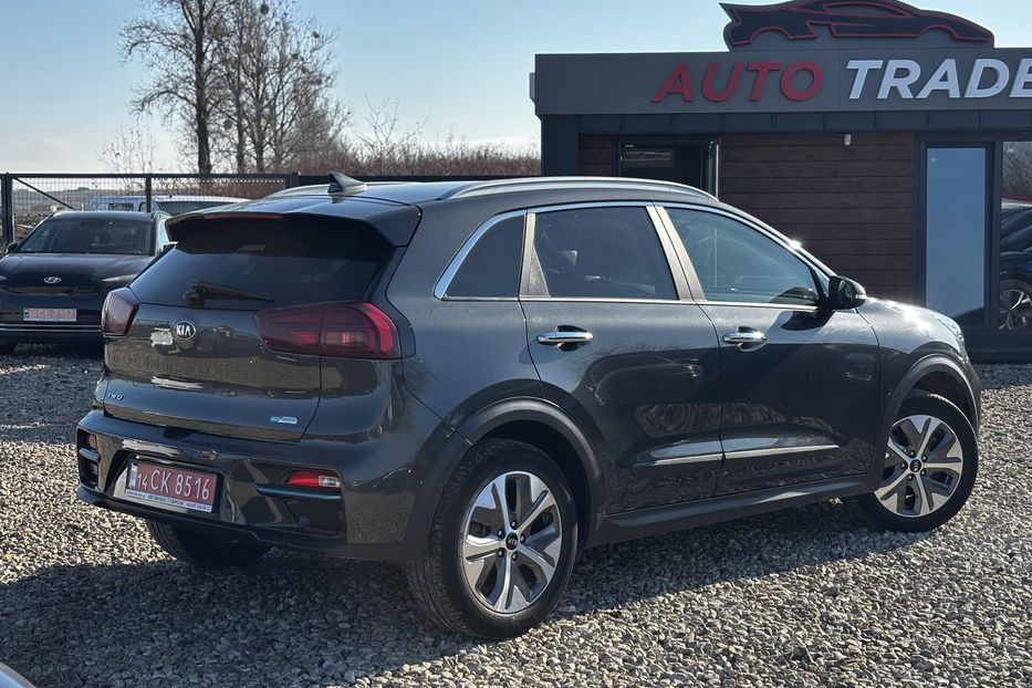 Продам Kia Niro 64 kw м.Львів 2021 года в Львове