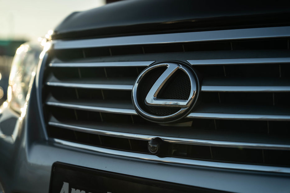 Продам Lexus LX 570 2008 года в Черновцах