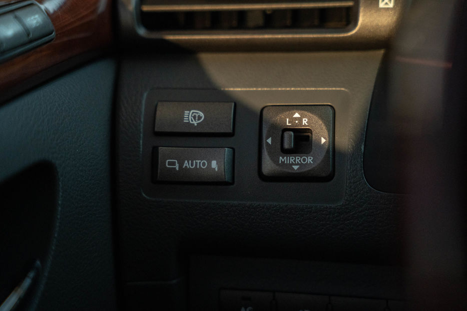 Продам Lexus LX 570 2008 года в Черновцах