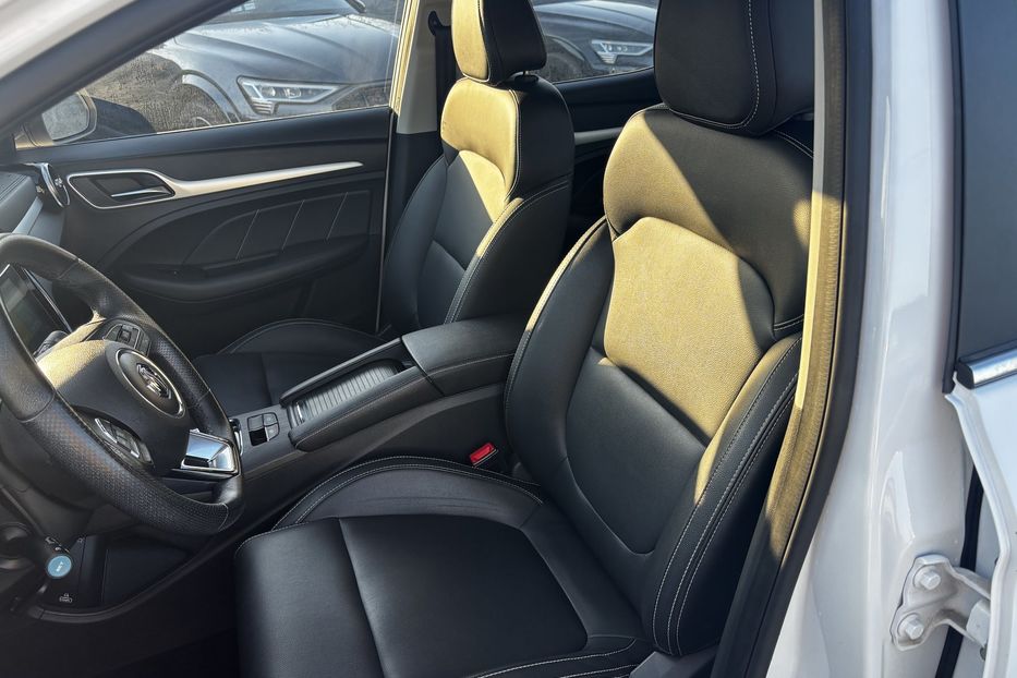 Продам MG ZR ZS EV 43.4 KW авто у Львові  2021 года в Львове