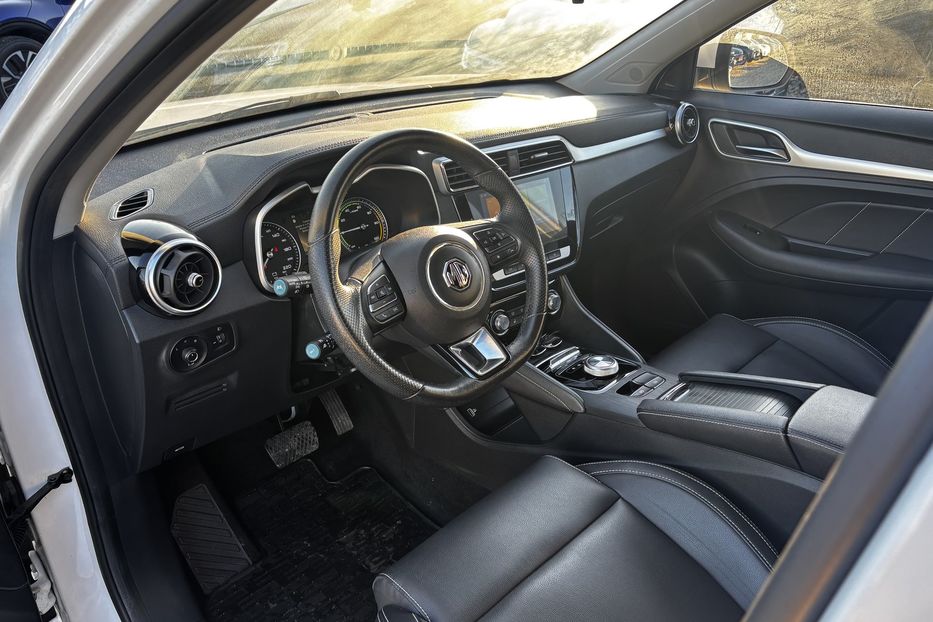 Продам MG ZR ZS EV 43.4 KW авто у Львові  2021 года в Львове