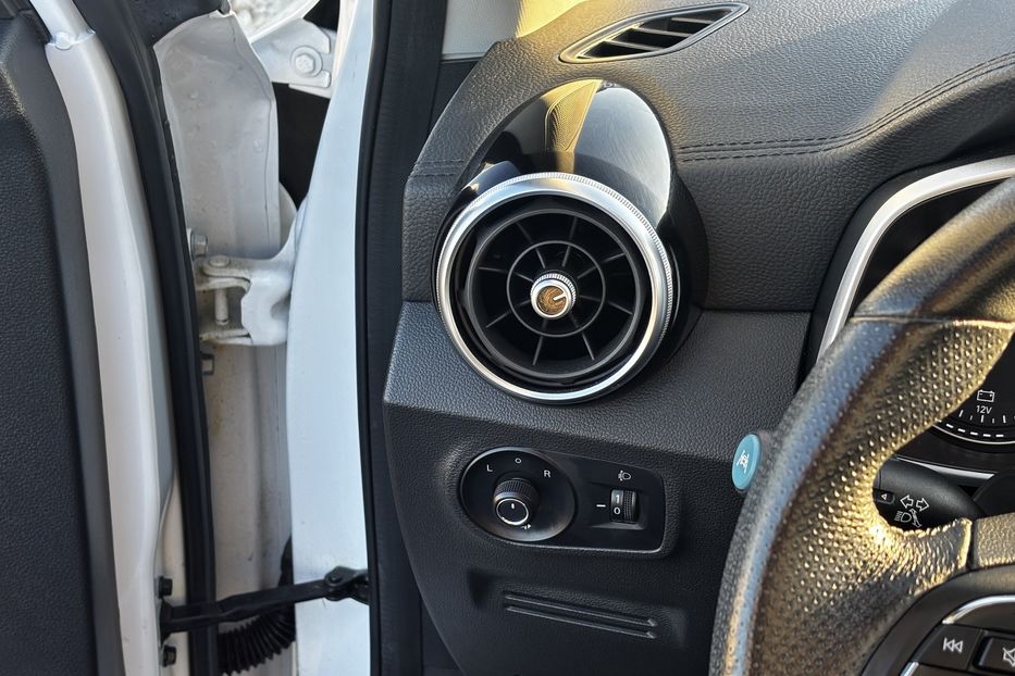 Продам MG ZR ZS EV 43.4 KW авто у Львові  2021 года в Львове