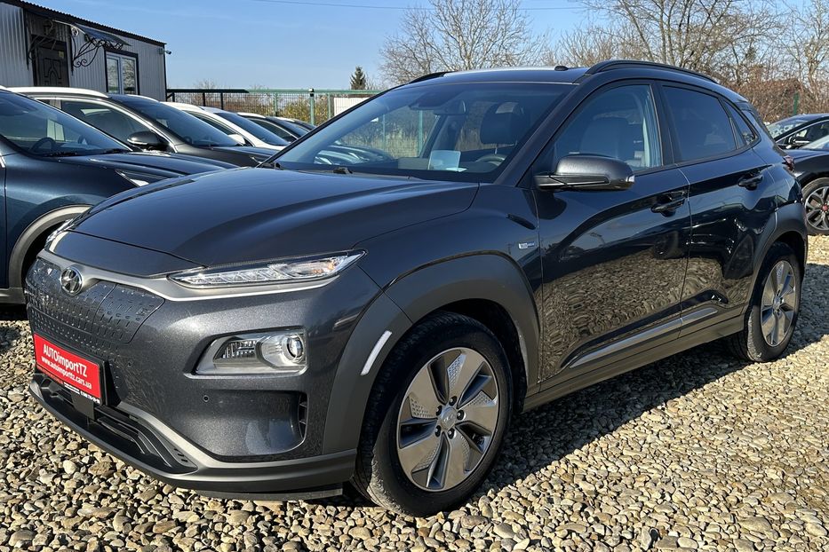 Продам Hyundai Kona  64kWhМакс.комплектація ЛЮК 2021 года в Львове