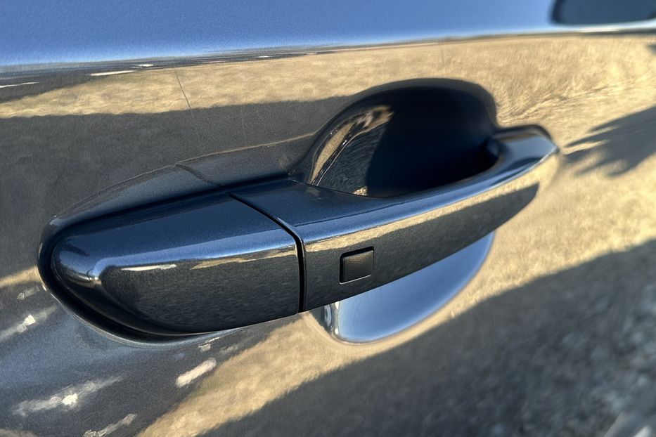 Продам Hyundai Kona  64kWhМакс.комплектація ЛЮК 2021 года в Львове