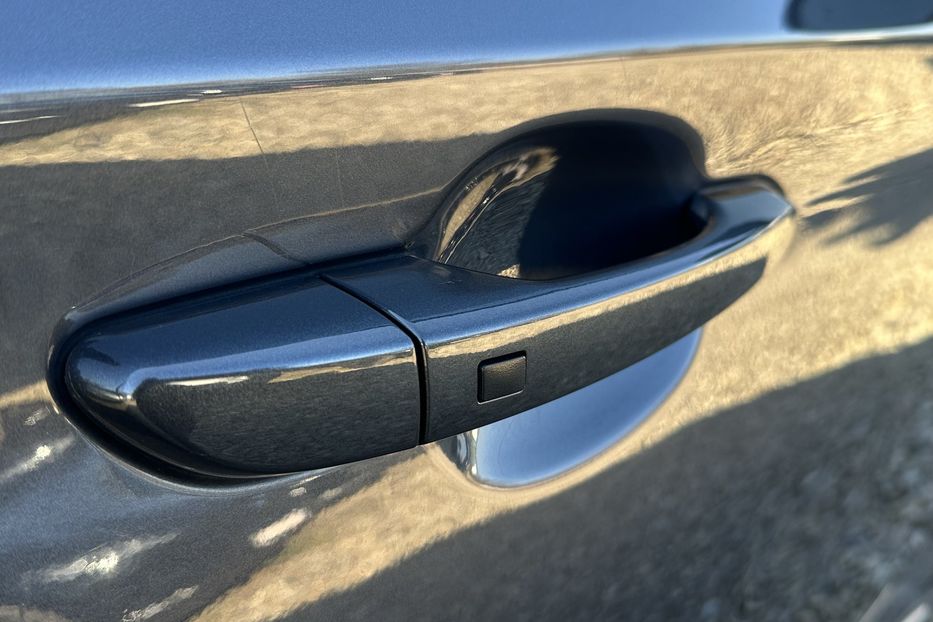 Продам Hyundai Kona  64kWhМакс.комплектація ЛЮК 2021 года в Львове