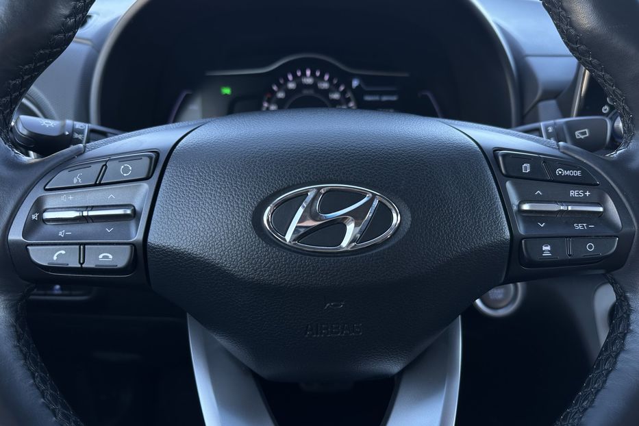 Продам Hyundai Kona  64kWhМакс.комплектація ЛЮК 2021 года в Львове