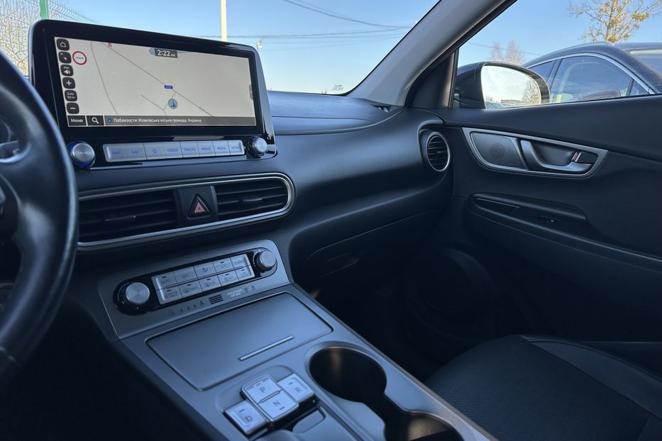 Продам Hyundai Kona  64kWhМакс.комплектація ЛЮК 2021 года в Львове