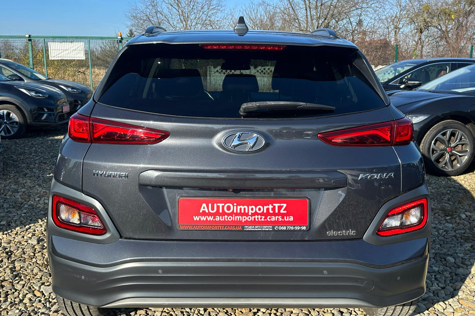 Продам Hyundai Kona  64kWhМакс.комплектація ЛЮК 2021 года в Львове