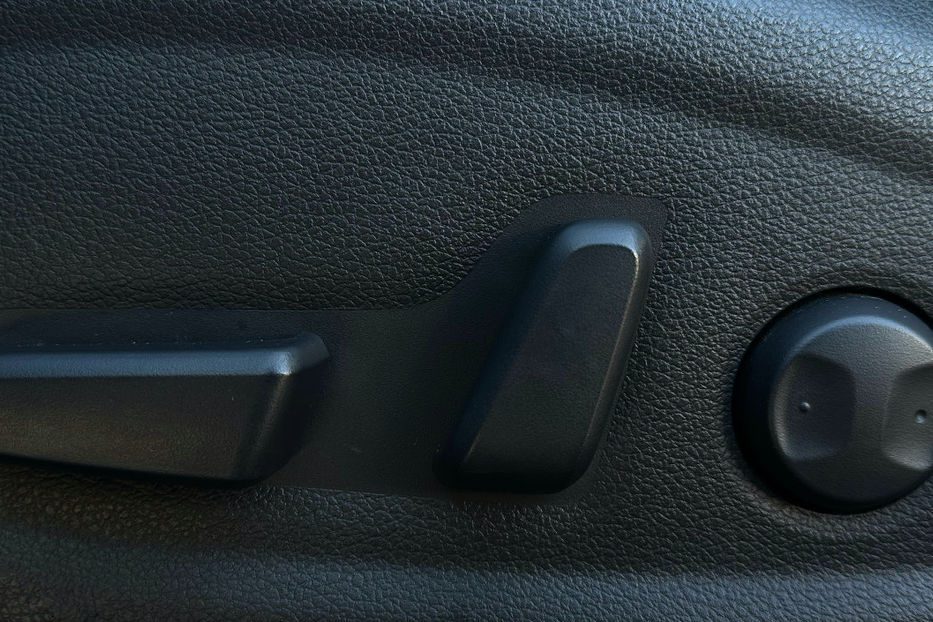 Продам Hyundai Kona  64kWhМакс.комплектація ЛЮК 2021 года в Львове