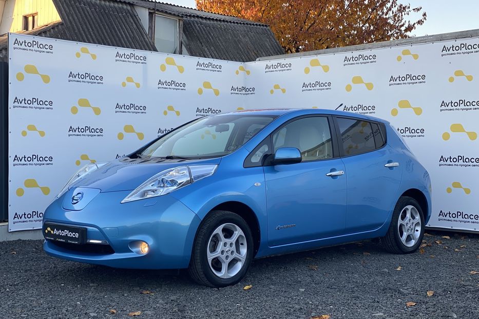 Продам Nissan Leaf 2011 года в Луцке