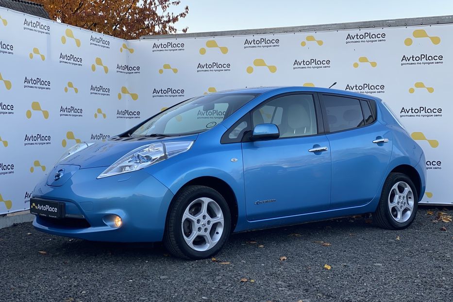 Продам Nissan Leaf 2011 года в Луцке